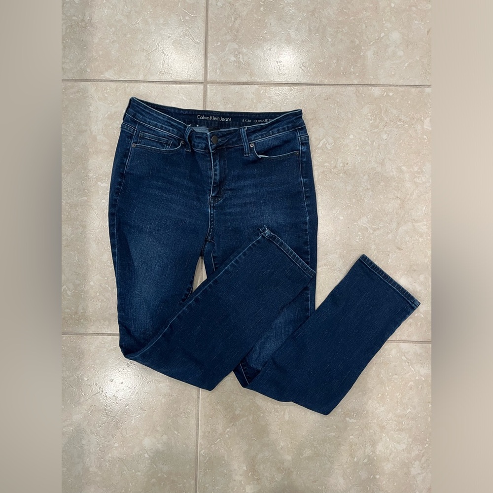 CALVIN KLEIN JEANS 8x30 Ultimate Skinny. Great condition.